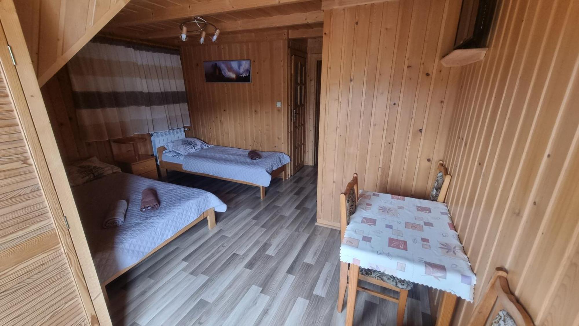 Pod Grusza Guest House Dzianisz Exterior photo